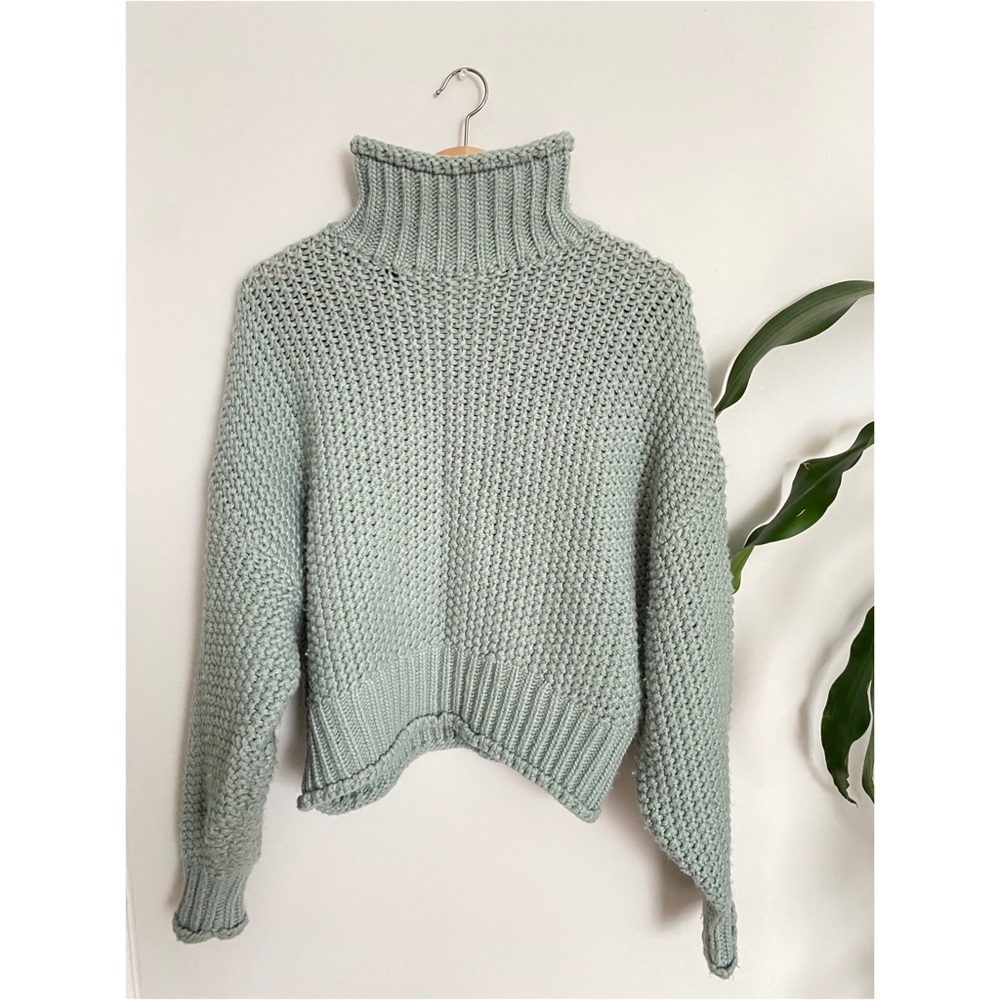 H&M Sweater